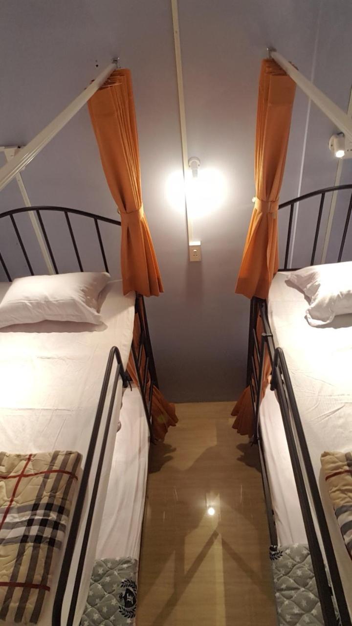 Sky House Hostel Thành Pho Ho Chí Minh Esterno foto